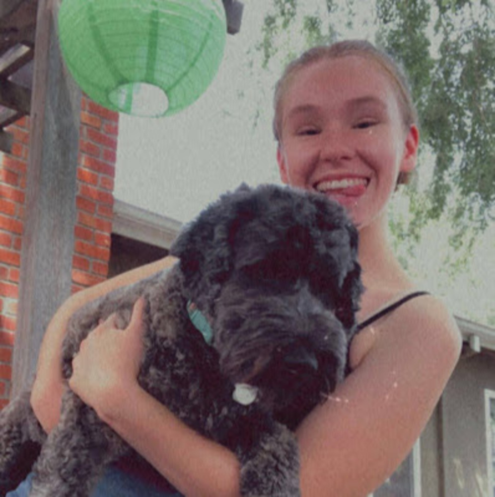 Meet your Posher, Ally toombs